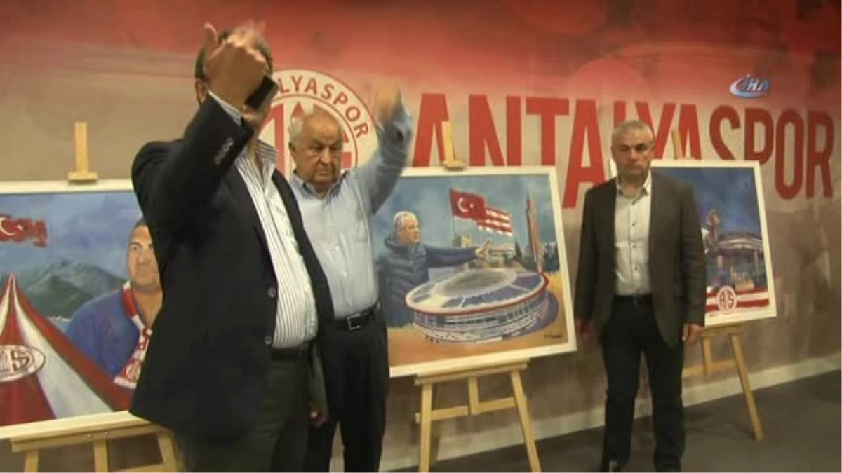 Antalyaspor\'u Anlatan Resim Sergisi Açıldı