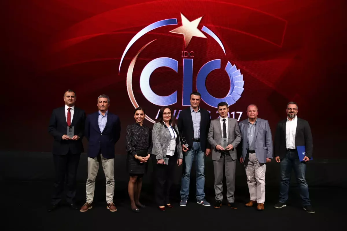 Aydınlı Grup\'a Yılın En iyi Değişim Yönetimi Projesi Ödülü