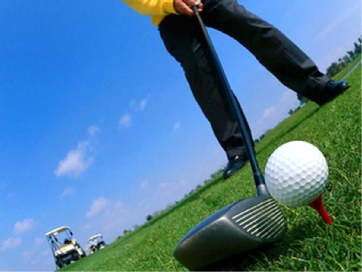 Golf Oynarken Kalp Krizi Geçiren Turist Öldü