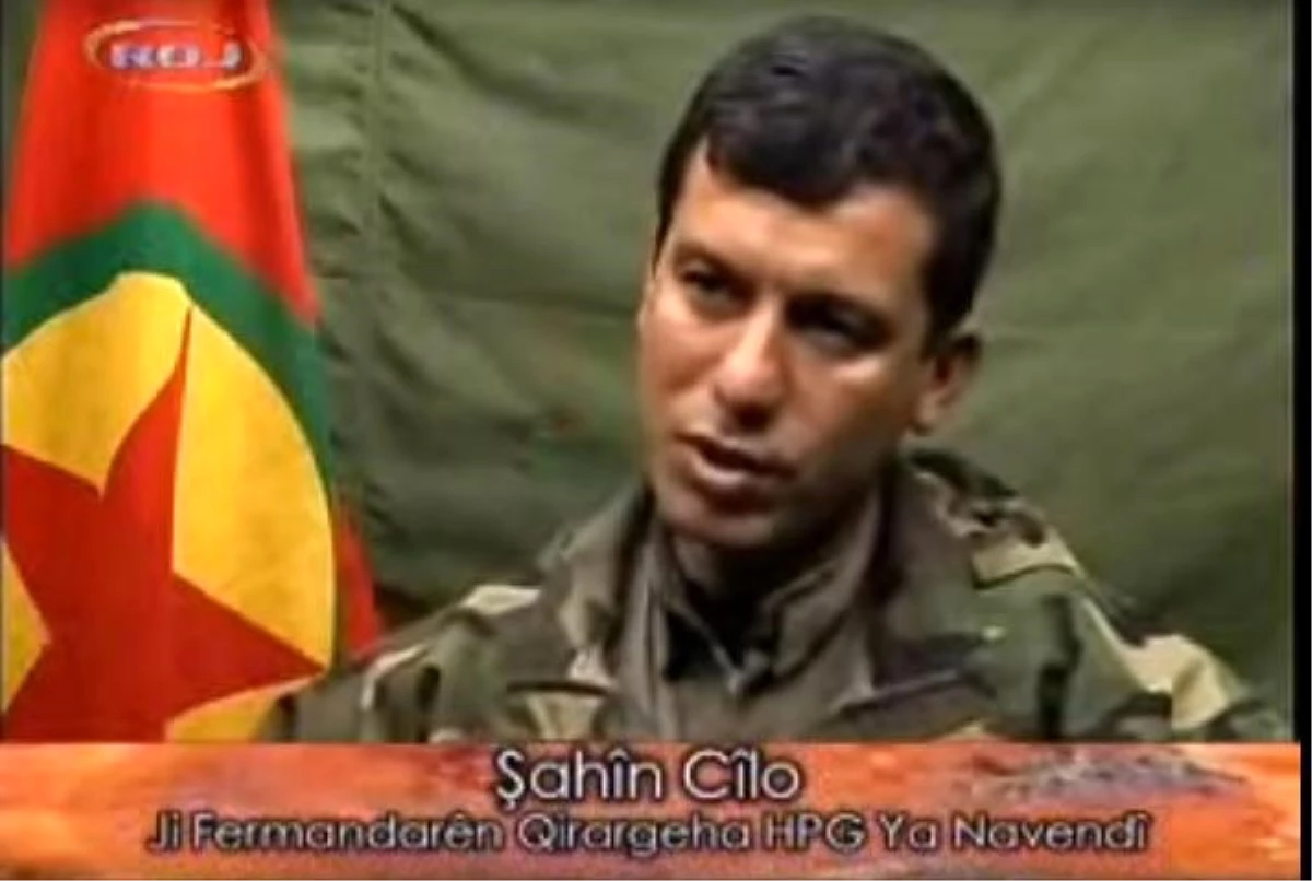Kırmızı Liste ile Aranan PKK\'lı Terörist, ABD\'li Komutanın Yanında