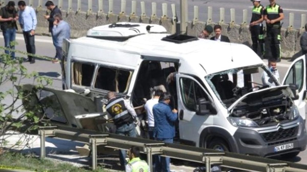 Öğrenci Servisinde Patlama