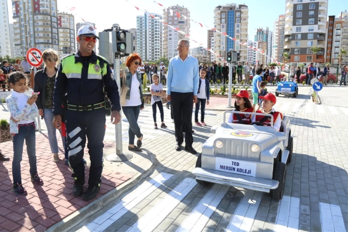 Türkiye\'nin En Kapsamlı Trafik Eğitim Parkı Mersin\'de Hizmete Girdi