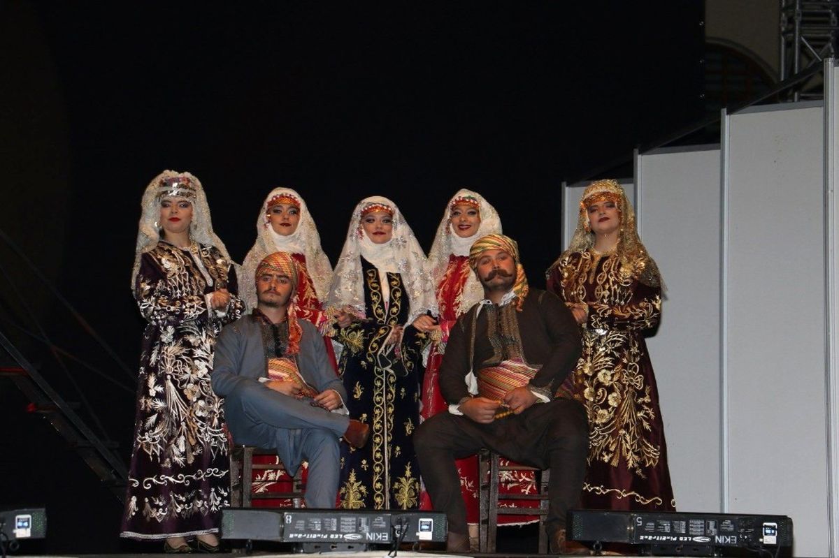 Üç Mehmet\'in Dansı Büyüledi