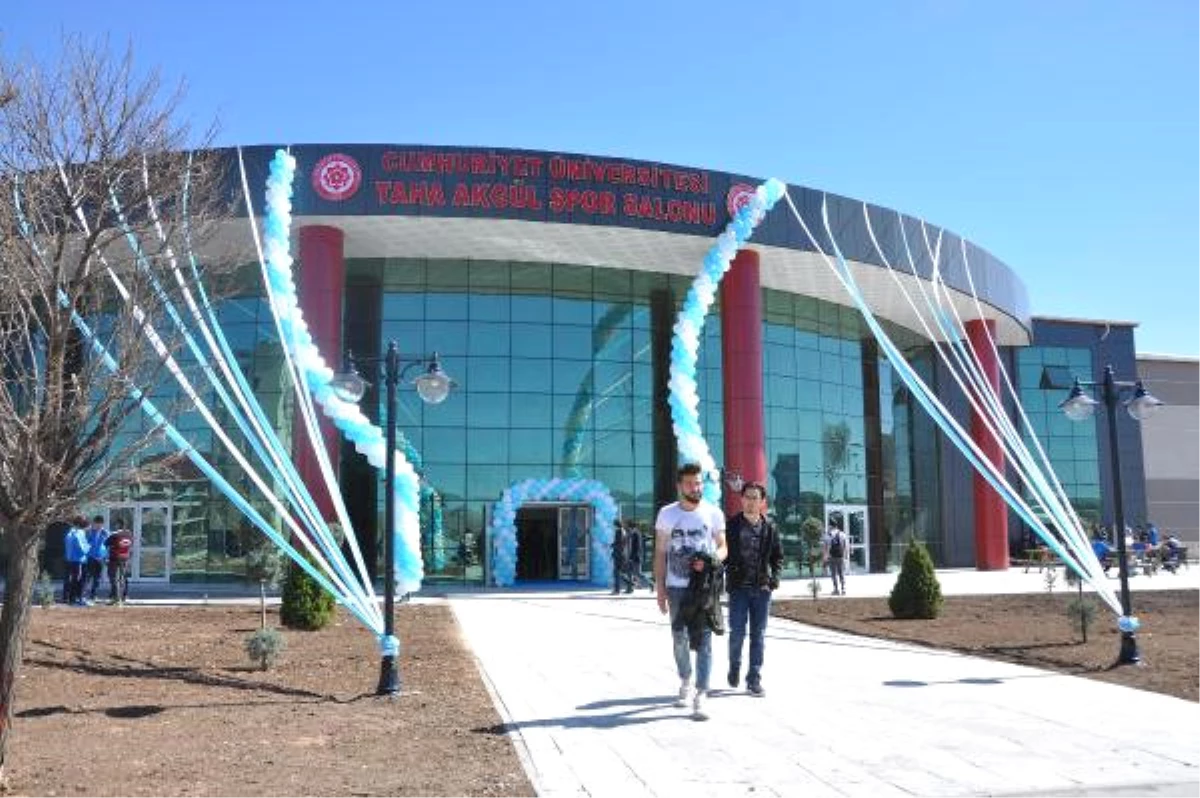 Üniversitelerarası Güreş Şampiyonası Sivas\'ta Başladı