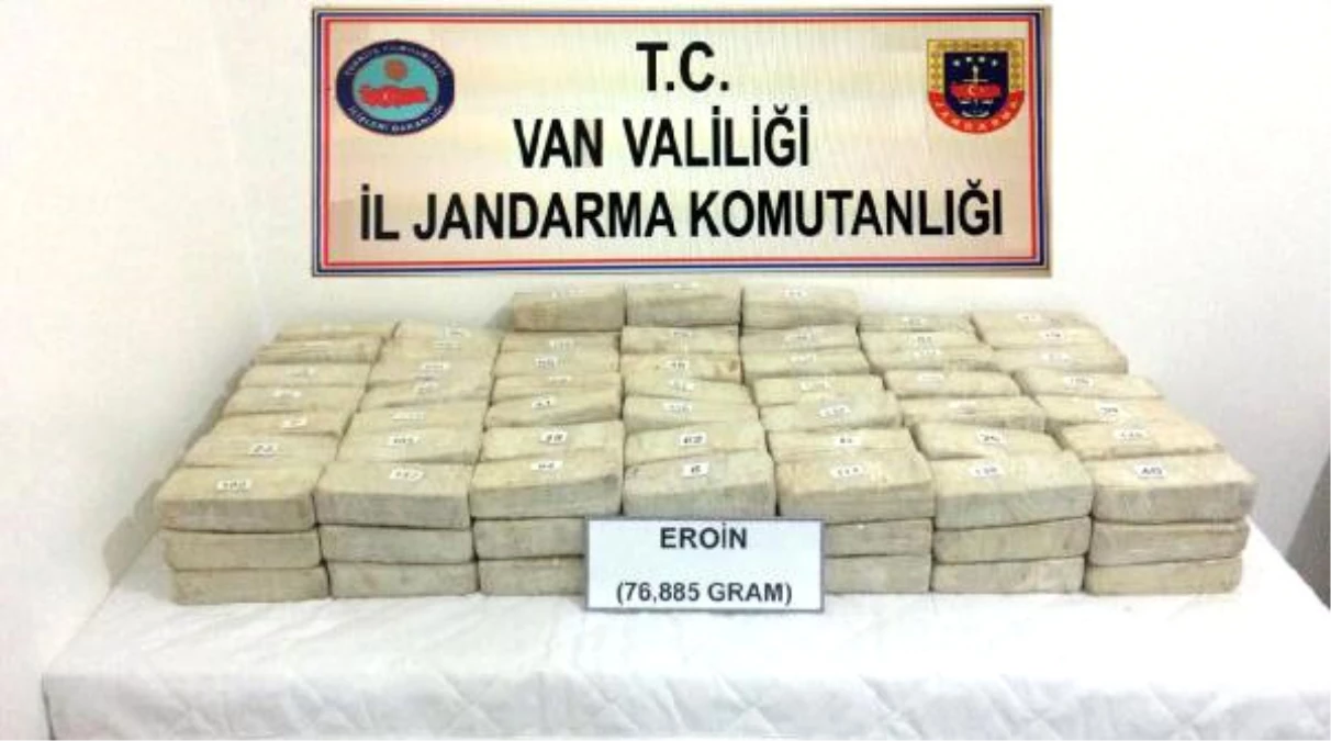 Van\'da 86 Kilo 885 Gram Eroin Ele Geçirildi