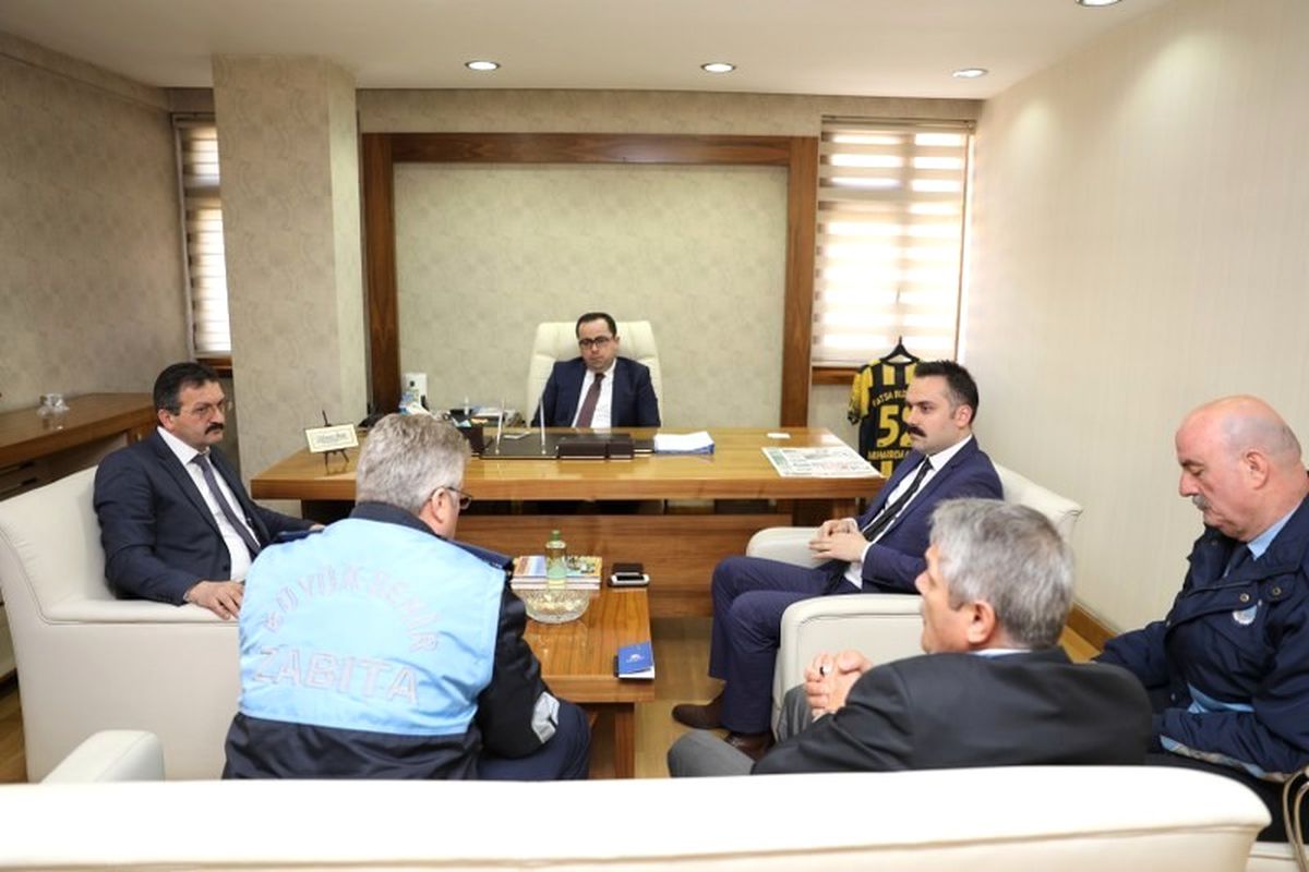 Aktepe: "Kaldırım İşgali ve Seyyar Satıcılar Konusunda Hassas Olacağız"