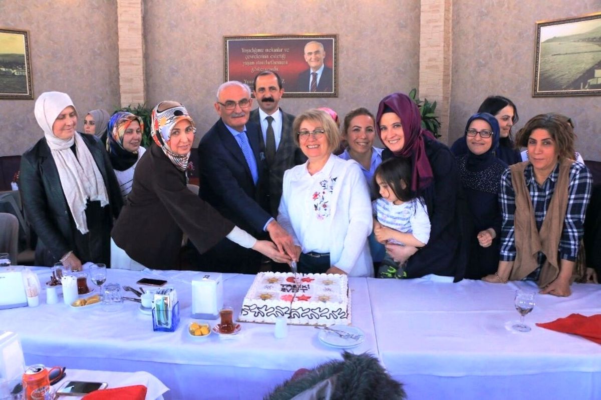 Başkan Yılmaz\'dan Ak Kadınlara Teşekkür