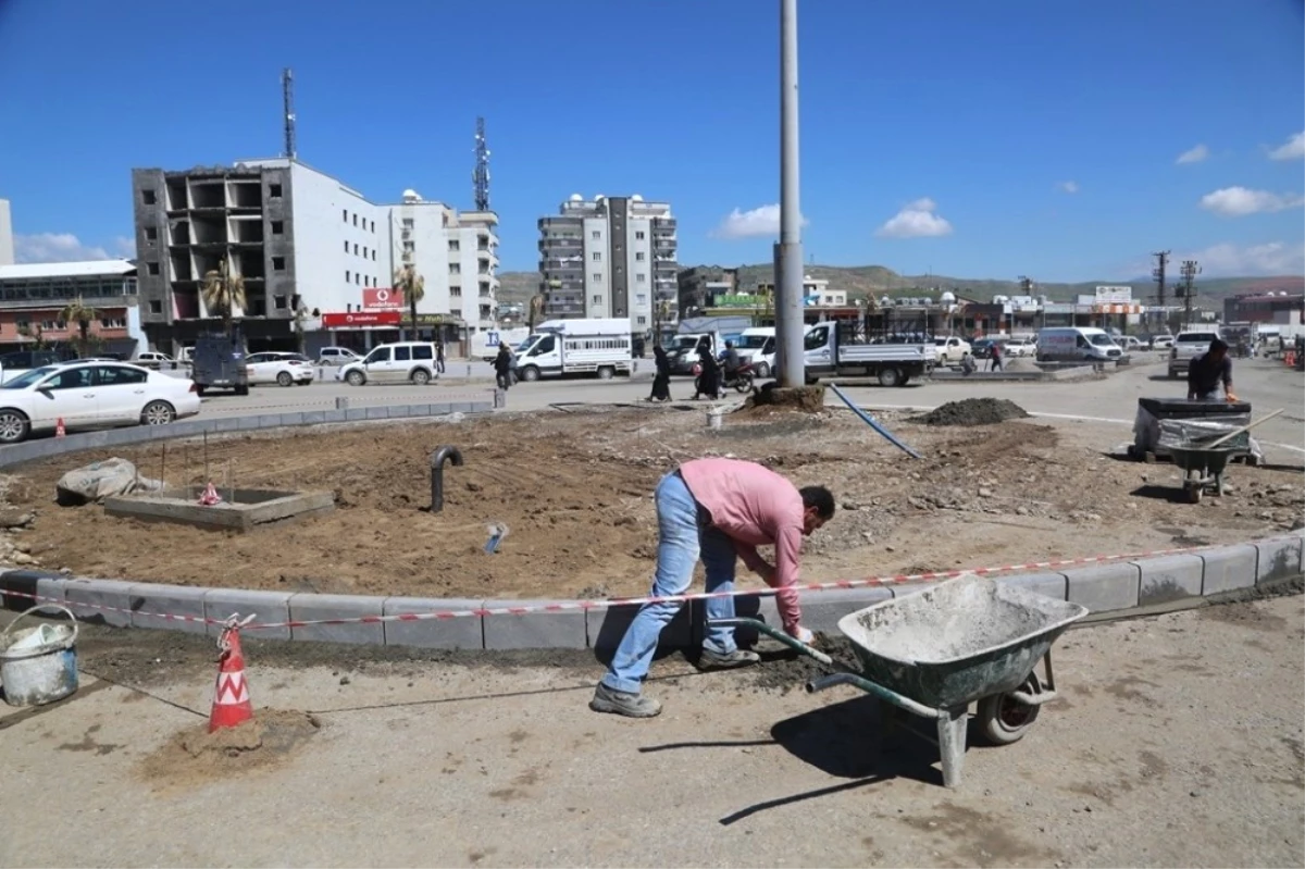 Cizre\'de Akıllı Ulaşım ve Kavşak Çalışmaları Devam Ediyor