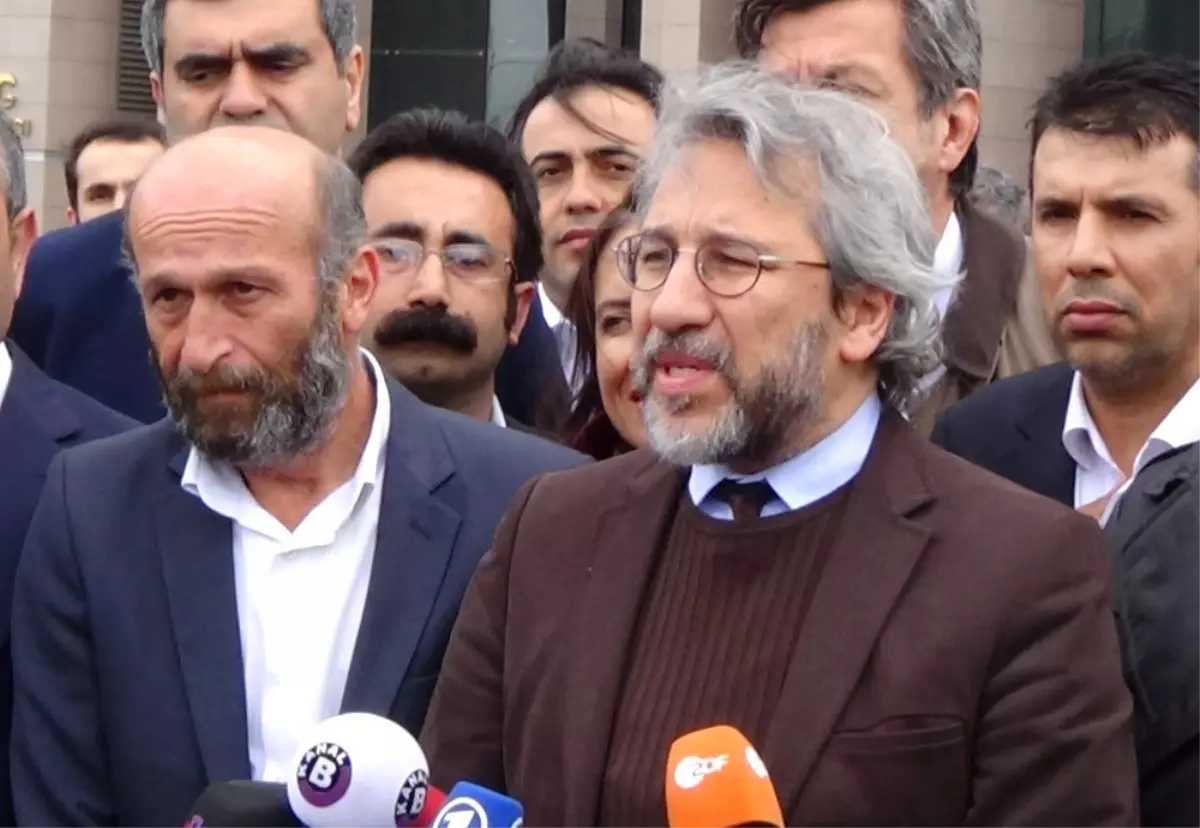 Dündar, Gül ve Berberoğlu\'nun "Terör Örgütüne Yardım" Davası