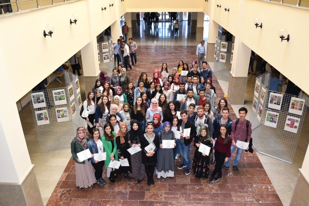 Düzce Üniversitesi\'nden "Kare Kare Düzce\'de Bahar" Fotoğraf Sergisi