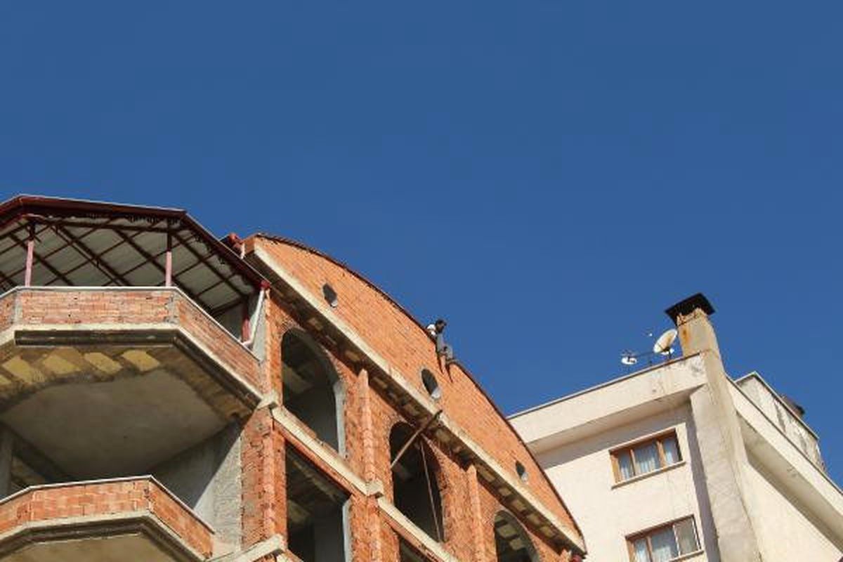 İnşaat İşçisi Parasını Alamadığı İddiasıyla İntihara Kalkıştı