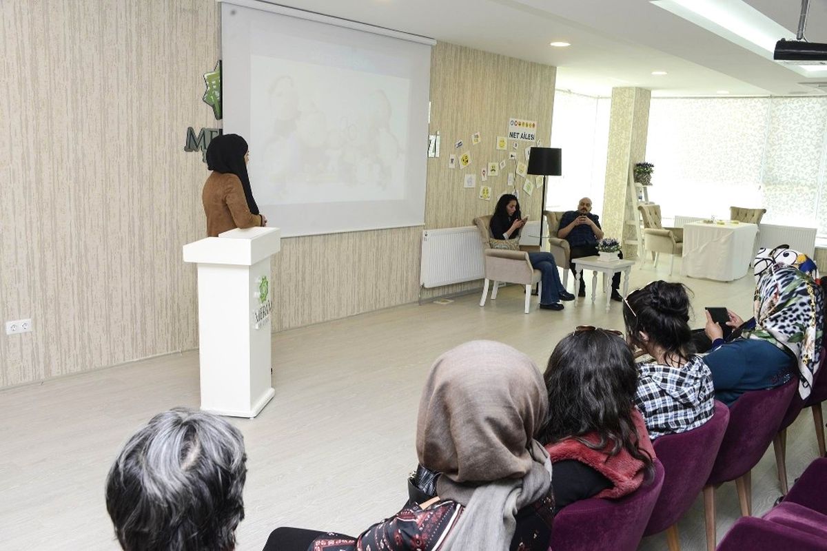 Meram\'da Aile Seminerleri Başladı