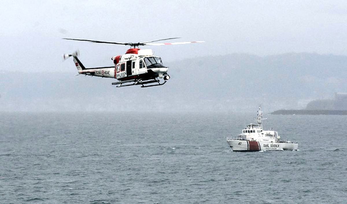 Rus Gemi Kurtarma Çalışmalarında Helikopter Hareketliliği
