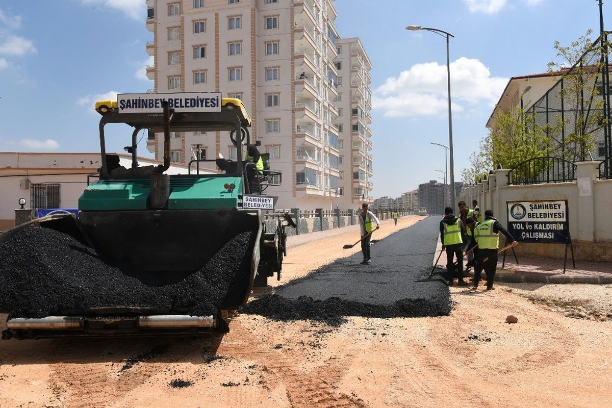Şahinbey Belediyesi Asfalt Çalışmalarına Başladı