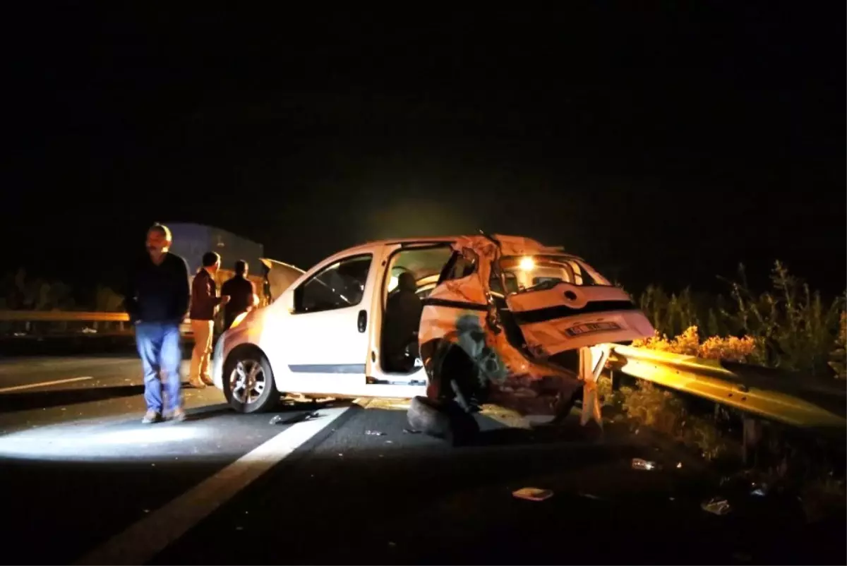 Şanlıurfa\'da Trafik Kazası: 3 Yaralı