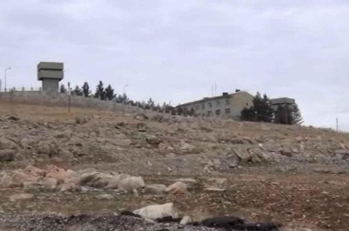 Sınır Karakollarına Havanlı Saldırı: 3 Asker Yaralı