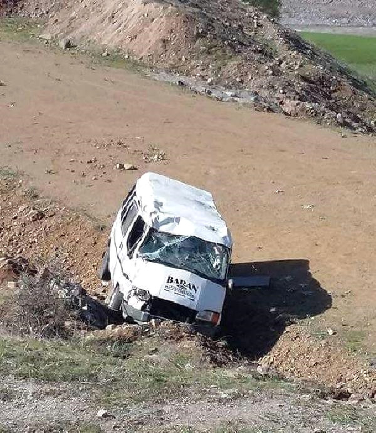 Teog Sınavından Çıkan Öğrencileri Taşıyan Minibüs Devrildi: 6 Yaralı