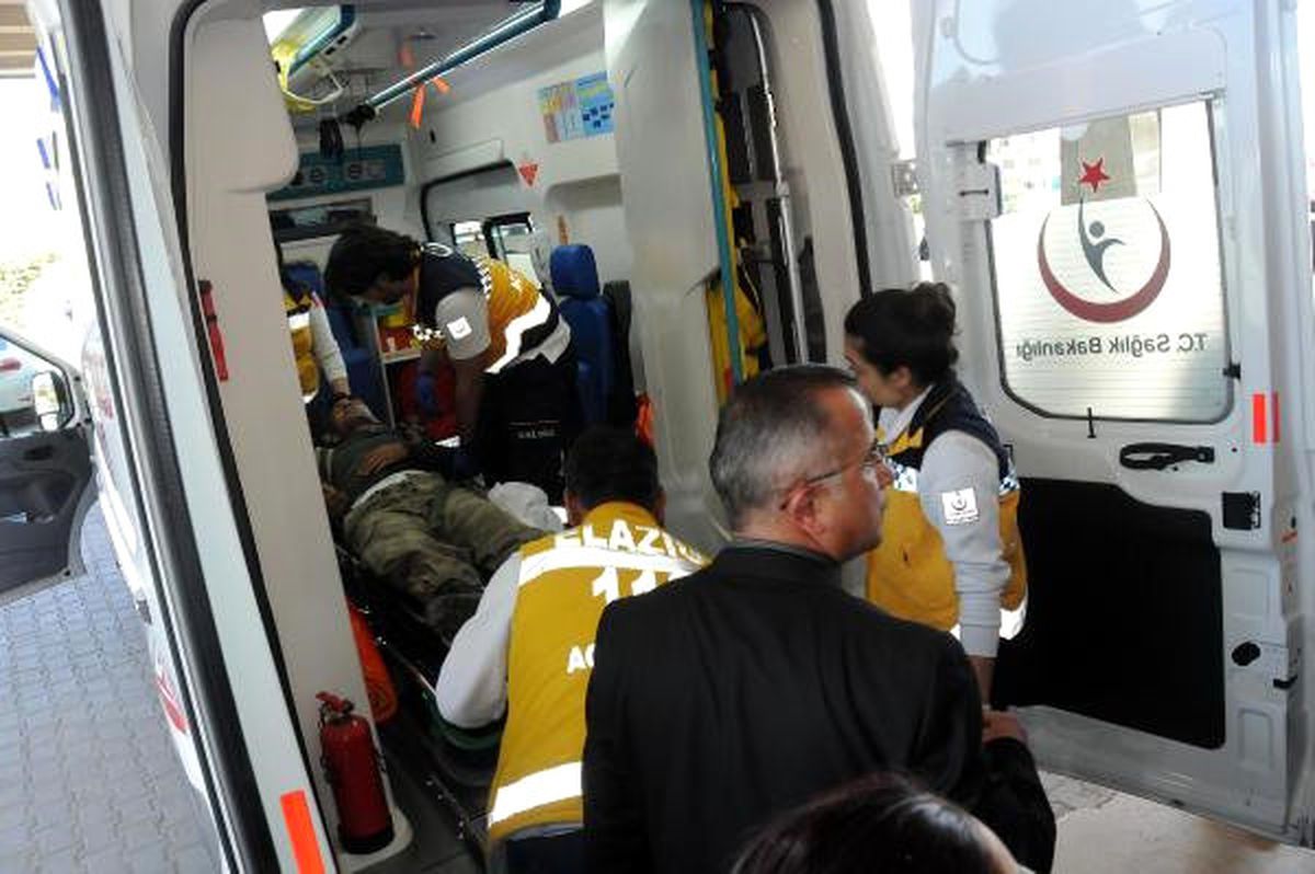 Tunceli\'de Hava Operasyonunda 7 Terörist Öldürüldü (4)
