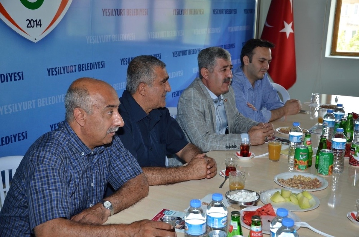 Yeşilyurt Belediyespor\'da Gelecek Sezon Planlamasına Başlandı