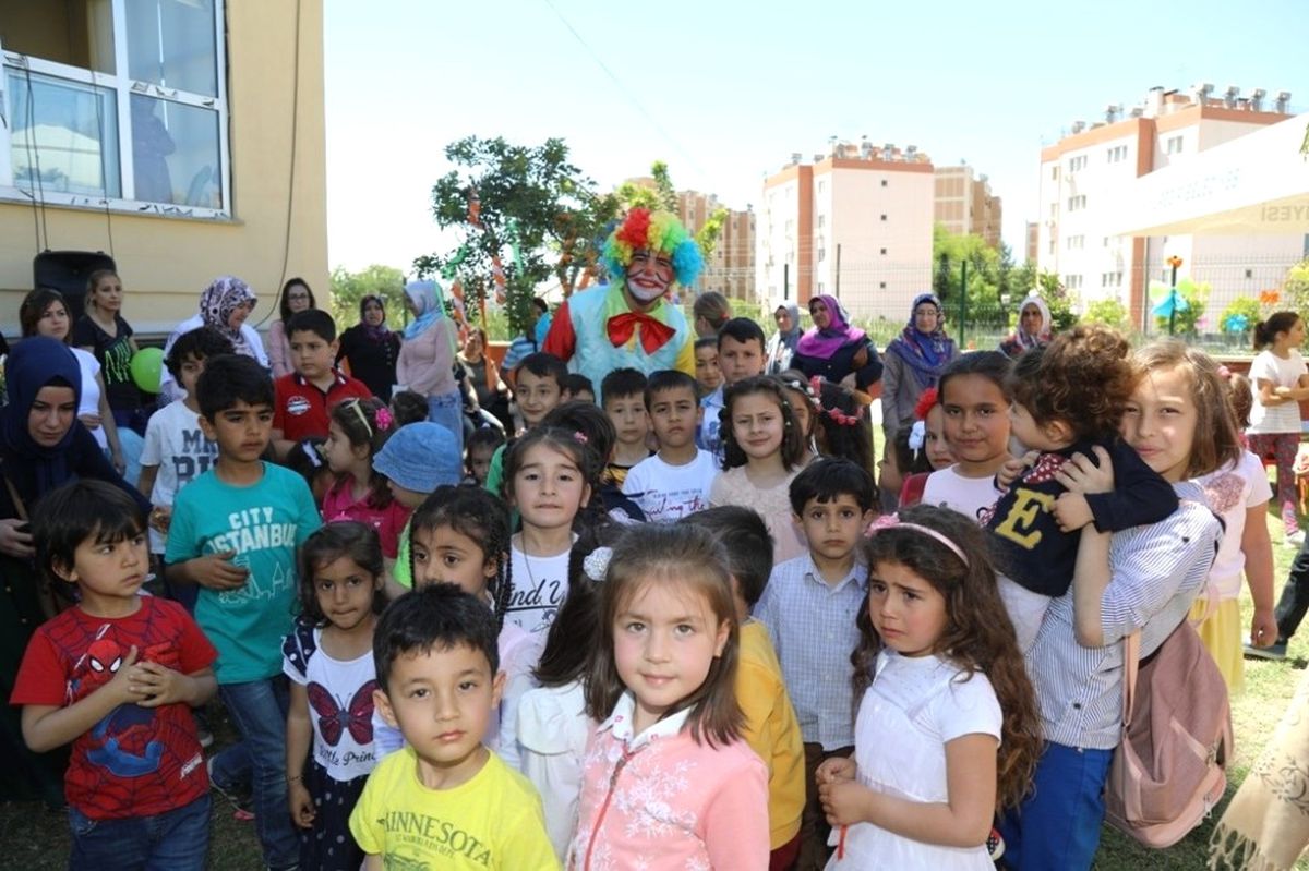 Yüreğir\'de Bir Hafta 23 Nisan Kutlaması