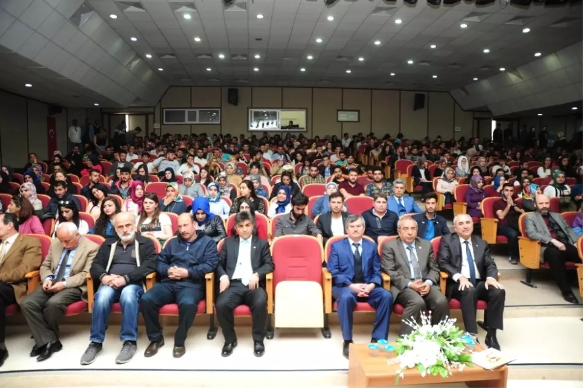 Yyü\'de "Başarı Bedel İster" Konferansı