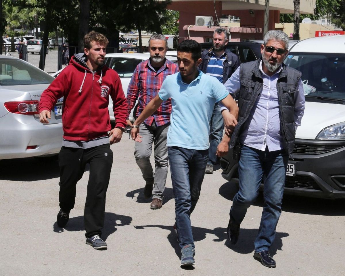 Adana\'da Aranan İki Şahıs Yakalandı