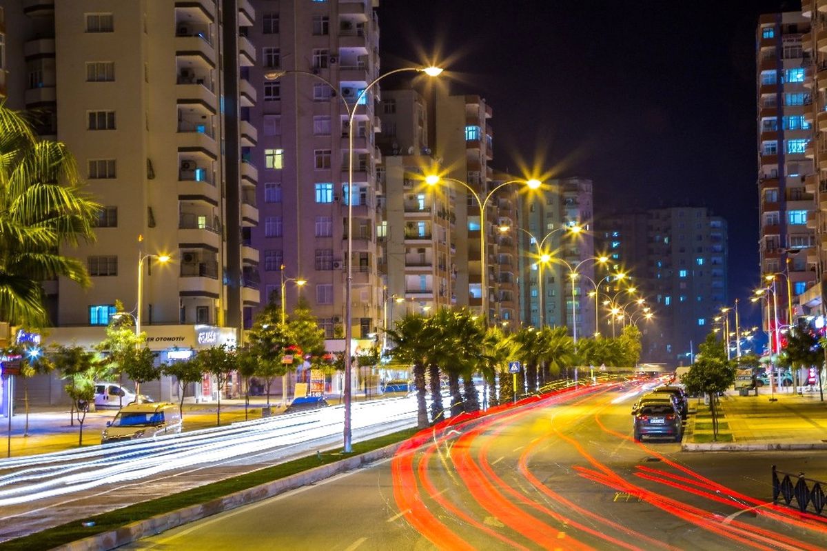 Adana\'ya İki Yılda 22.6 Milyon Liralık Aydınlatma Yatırımı Yapıldı
