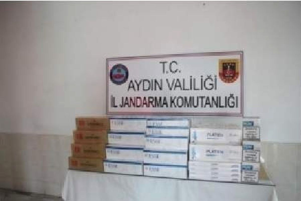 Aydın\'da Şüpheli Araçtan 170 Karton Kaçak Sigara Çıktı