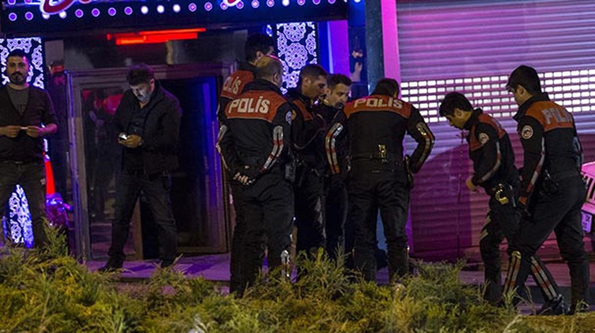 Başkent\'te Gece Kulübüne Kalaşnikoflu Saldırı