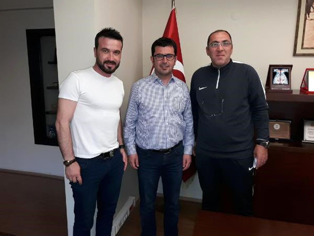 Bergama Belediyespor\'da Eroğlu Uzattı