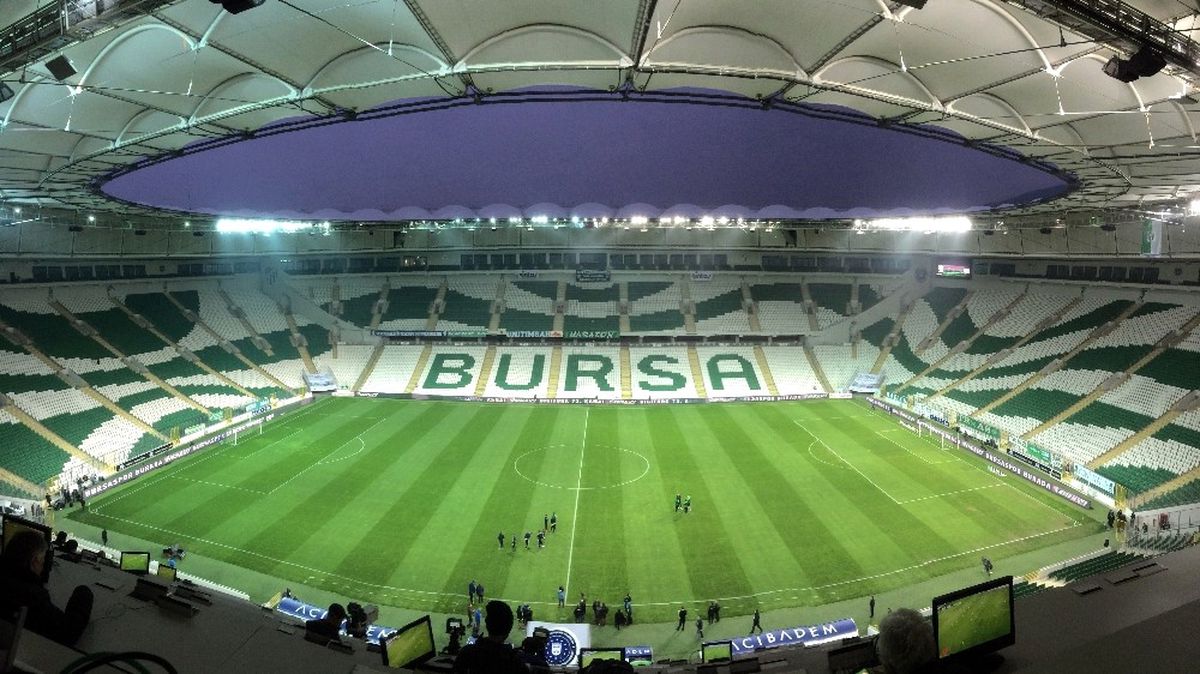 Bursasporlu Taraftarlardan Galatasaray Maçına İlgi Yok