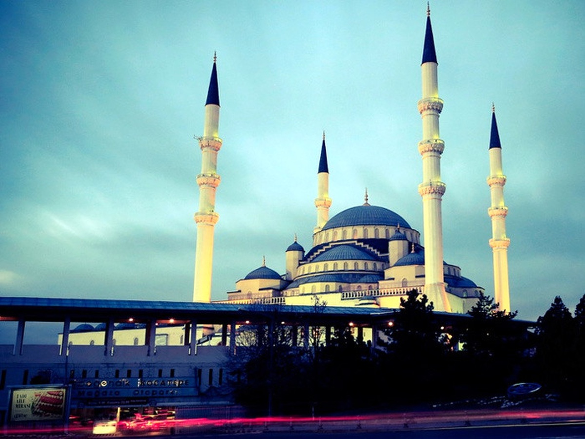 Cami Yakılmasını İsteyen Danimarkalının Cezası Ağırlaştırıldı