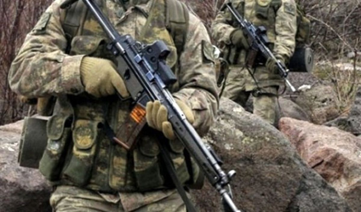Çatak\'ta PKK\'lı 3 Terörist Öldürüldü