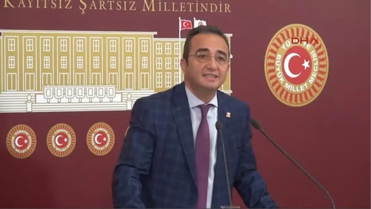 CHP\'li Tezcan Ysk, Sadece Sınıfta Kalmamış; Tasdiknameyi Hak Etmiştir