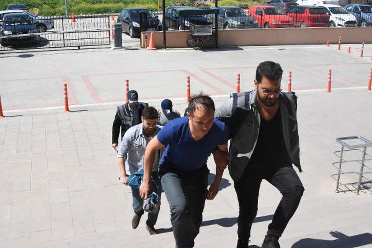 Edirne\'de Fetö\'nün \'Astsubay Abisi\' Tutuklandı