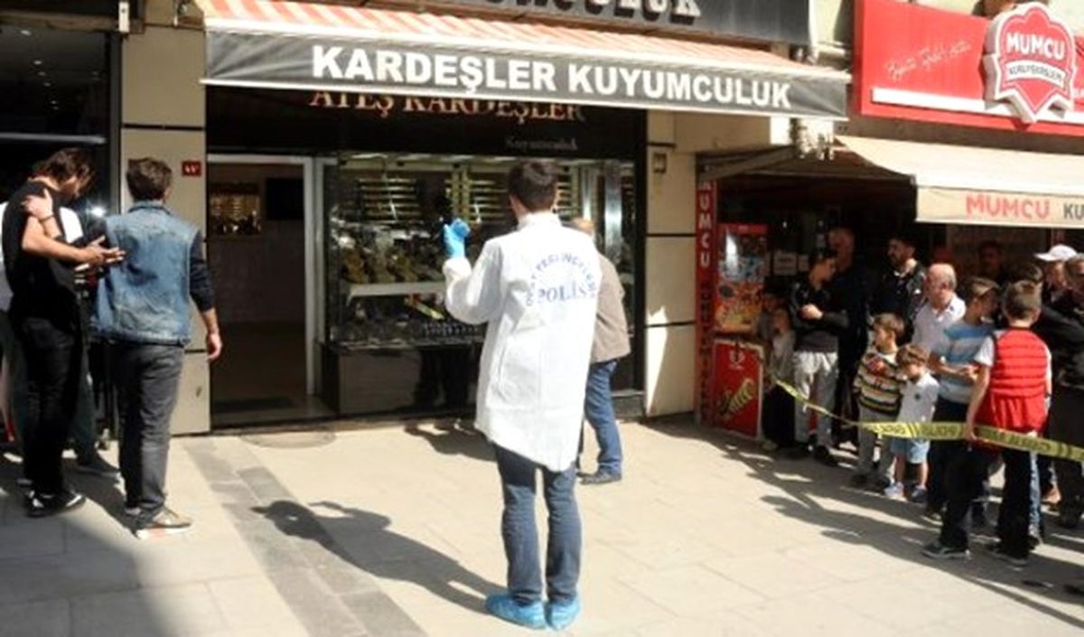 İstanbul\'da Kuyumcu Soygunu