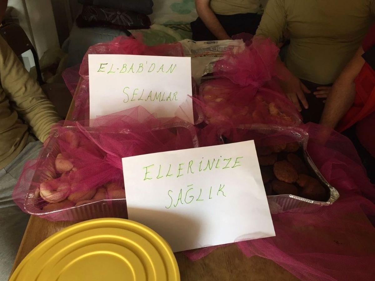 Kilis\'ten El Bab\'daki Askerlere Ev Yemeği