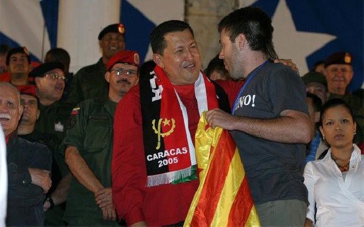 Maduro\'nun Fotoğrafı Katalonya\'yı Karıştırdı