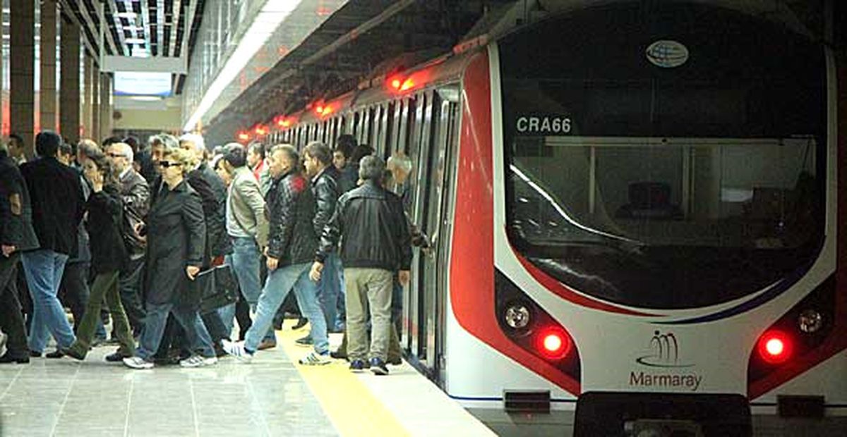 Marmaray\'ın Resmi Sitesinden Yapılan Açıklamada, "Seferlerimiz Normal Olarak Çalışmaktadır" Denildi.