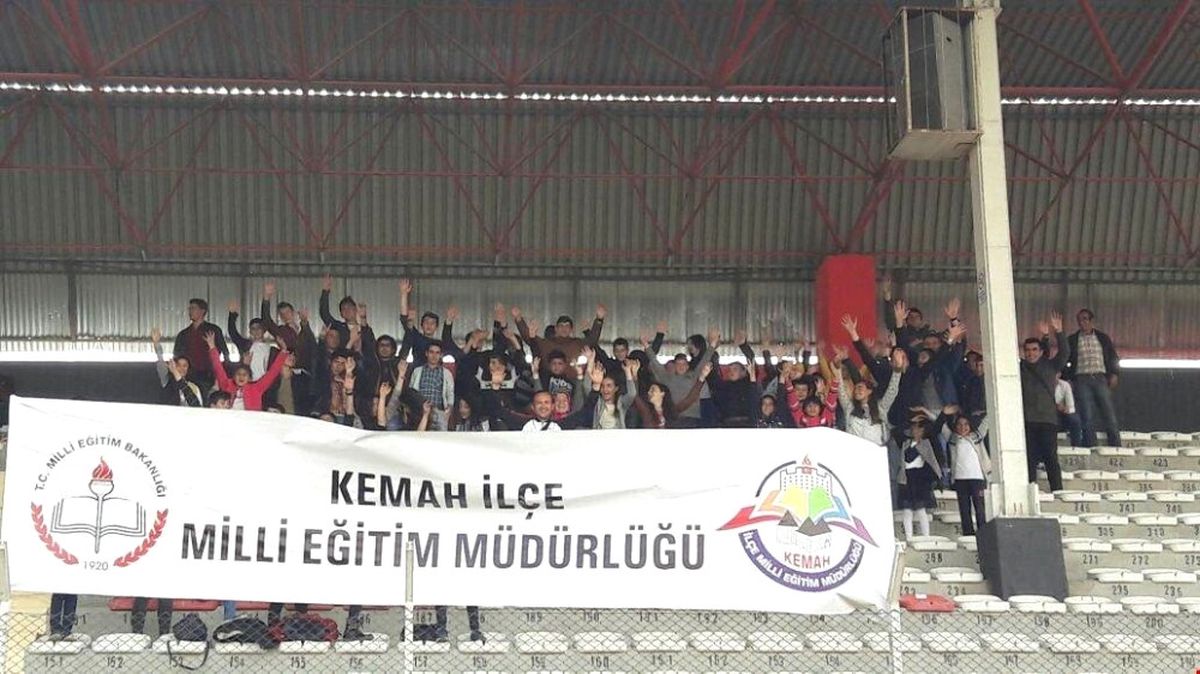 Minikler Tasarladıkları Projeyle Ücretsiz Maç İzliyorlar