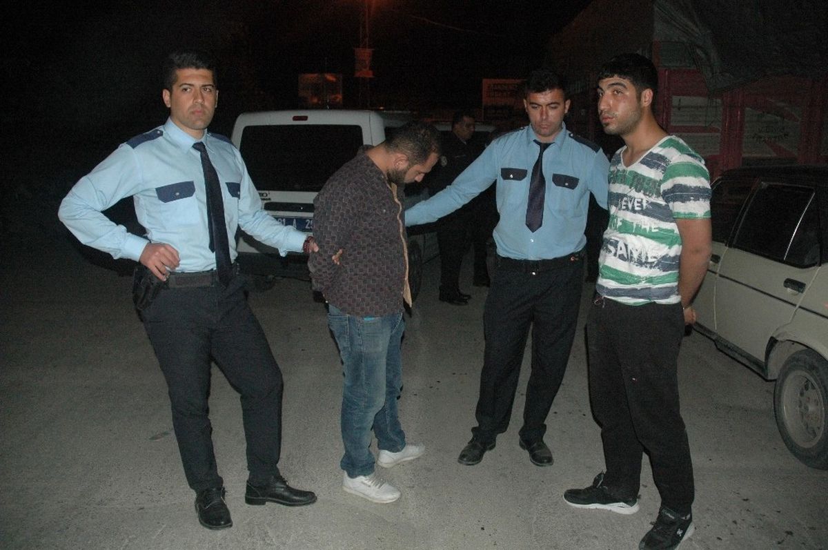 Polisin \'Dur\' İhtarına Uymayan Sürücü Şehri Birbirine Kattı