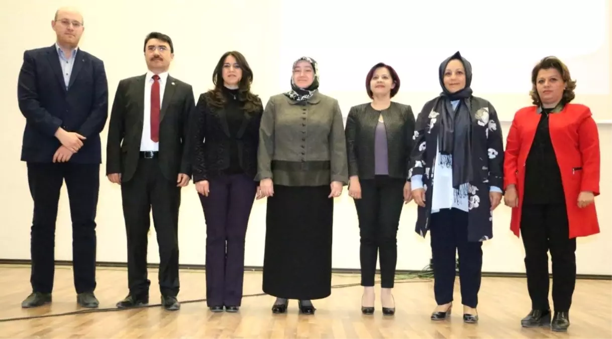 Şanlıurfalı Kadınlara "Erken Tanı Hayatta Kal" Konferansı