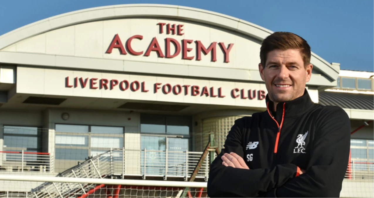Liverpool, Efsane Futbolcu Steven Gerard\'ı 18 Yaş Altı Takımının Başına Getirdi