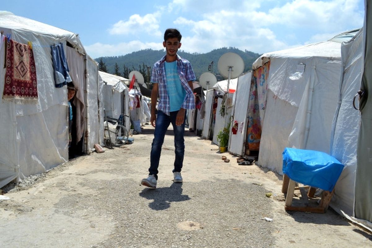 Suriye\'deki Türkmenlere Çadır Desteği