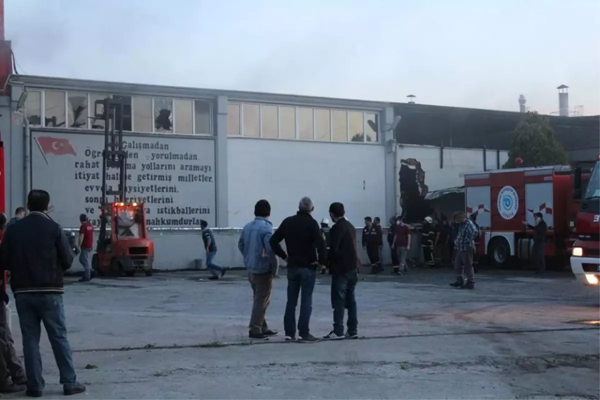 Tekirdağ\'da Tekstil Fabrikasında Yangın