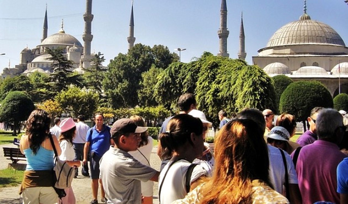 Türkiye\'nin Turizm Geliri, Yılın İlk Çeyreğinde Geçen Yılın Aynı Dönemine Göre Yüzde 17,1 Azalarak...