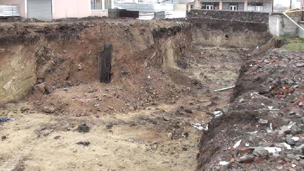 Ardahan Belediye Başkanı: Bölgede Hıristiyan ve Müslümanlara Ait Mezarlar Var