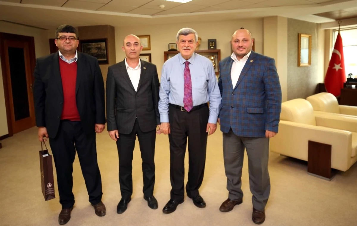 Başkan Karaosmanoğlu, Sağlık-Sen Kocaeli Şubesini Ağırladı