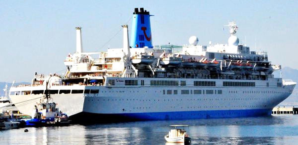 Bodrum\'a Sezonun İlk Gemisi Geldi