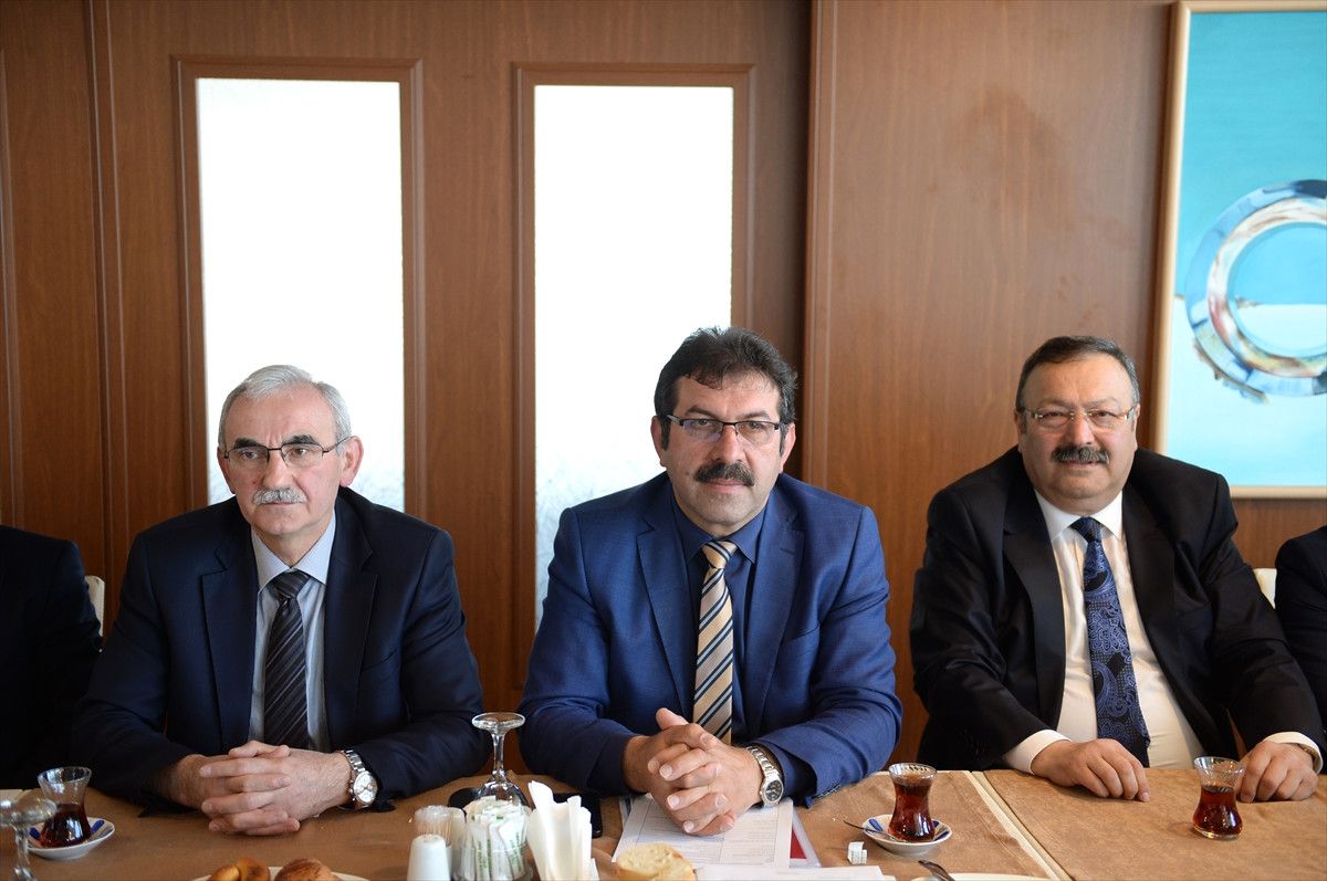 Giresun\'da Eğitimle İlgili Bilgilendirme Toplantısı